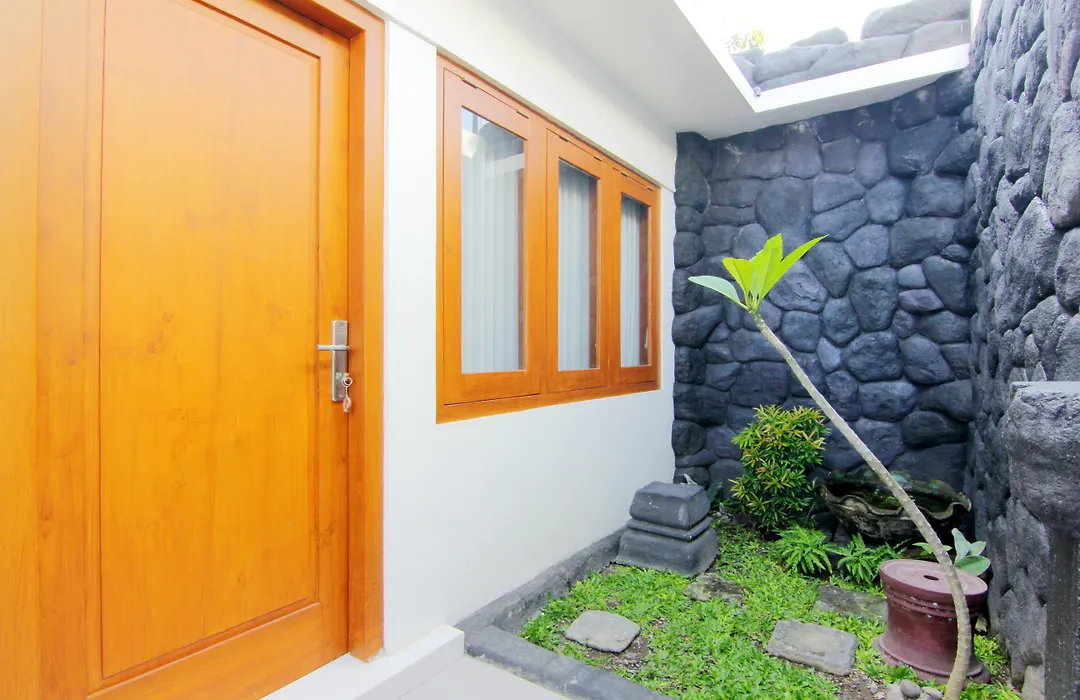 Silas Garden-1